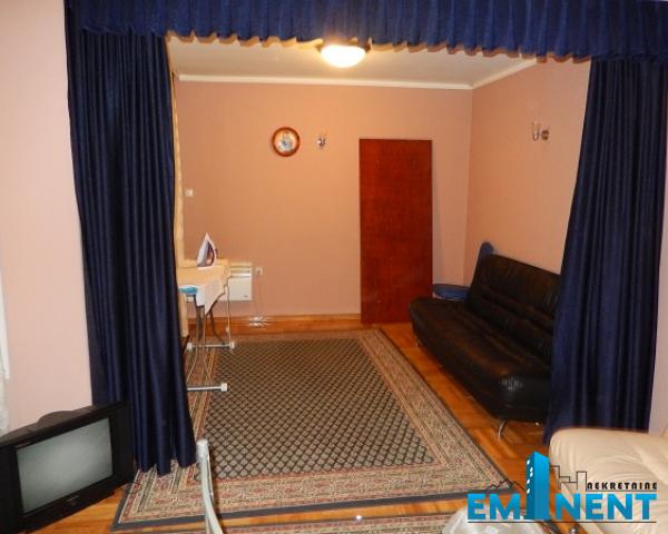 Kuća Prodaja Beograd Kuća Prodaja Beograd Dušanovac 300 m2