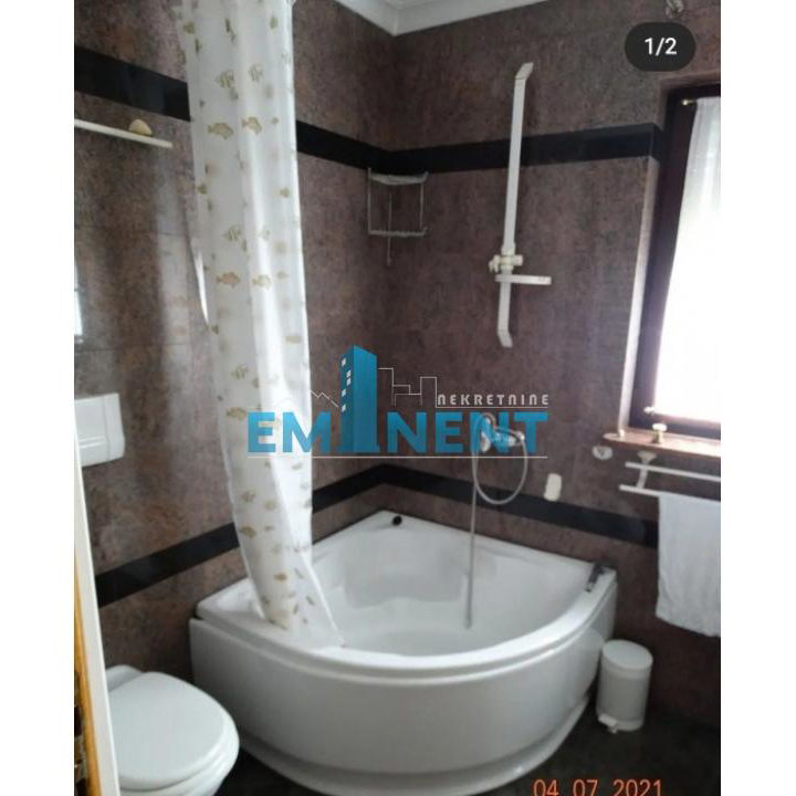 Kuća na prodaju, Sremčica, Beograd, 300m², 360.000 €