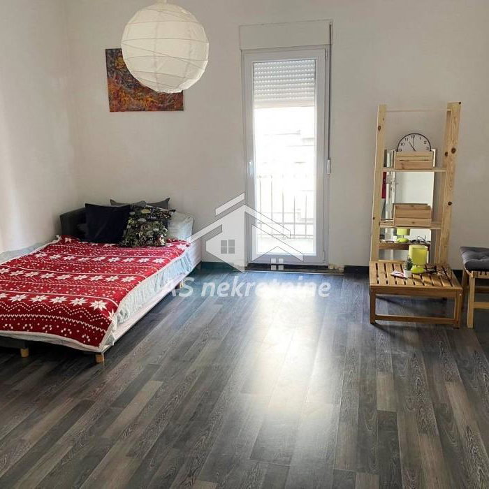 Četvorosoban stan za izdavanje, Terazije, Beograd, 120m², 900 €/mes