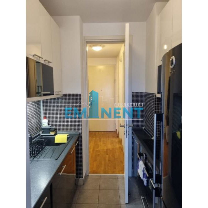 Stan Izdavanje Beograd Blok 67 - Belville 52 m2