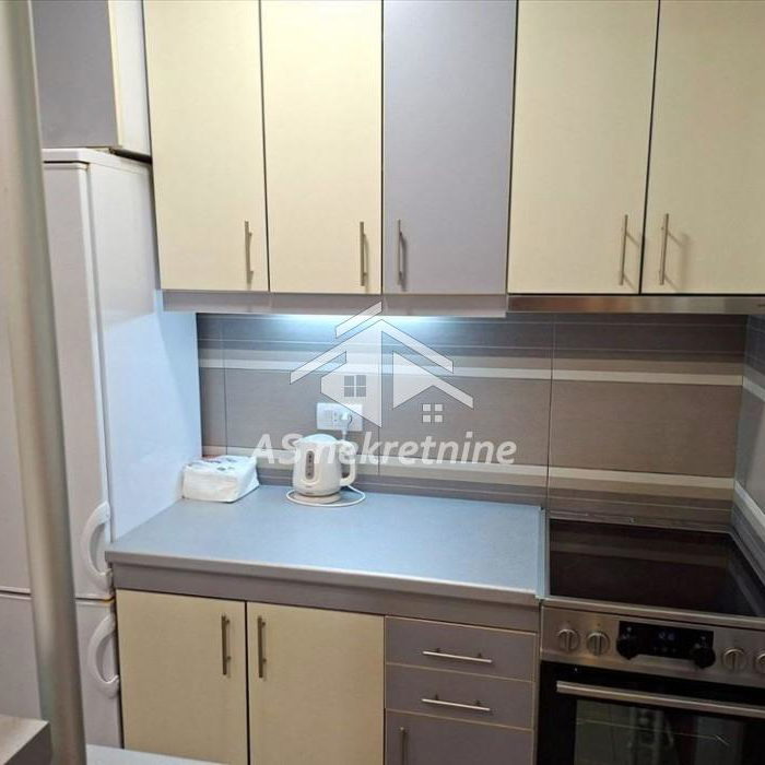 Stan Izdavanje Beograd Slavija 47 m2