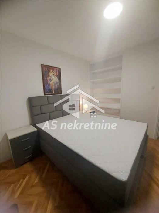 Trosoban stan za izdavanje, Slavija, Beograd, 62m², 1.100 €/mes
