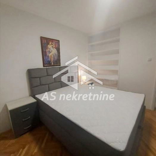 Trosoban stan za izdavanje, Slavija, Beograd, 62m², 1.100 €/mes