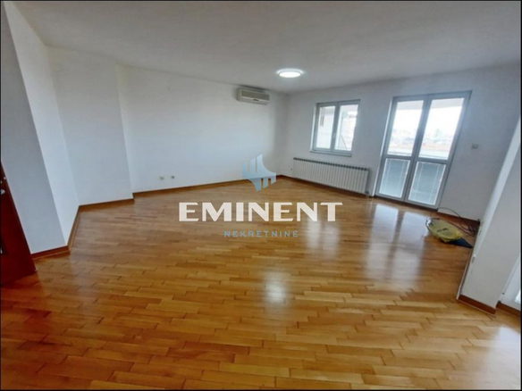 Stan Izdavanje Beograd Hram Svetog Save 172 m2