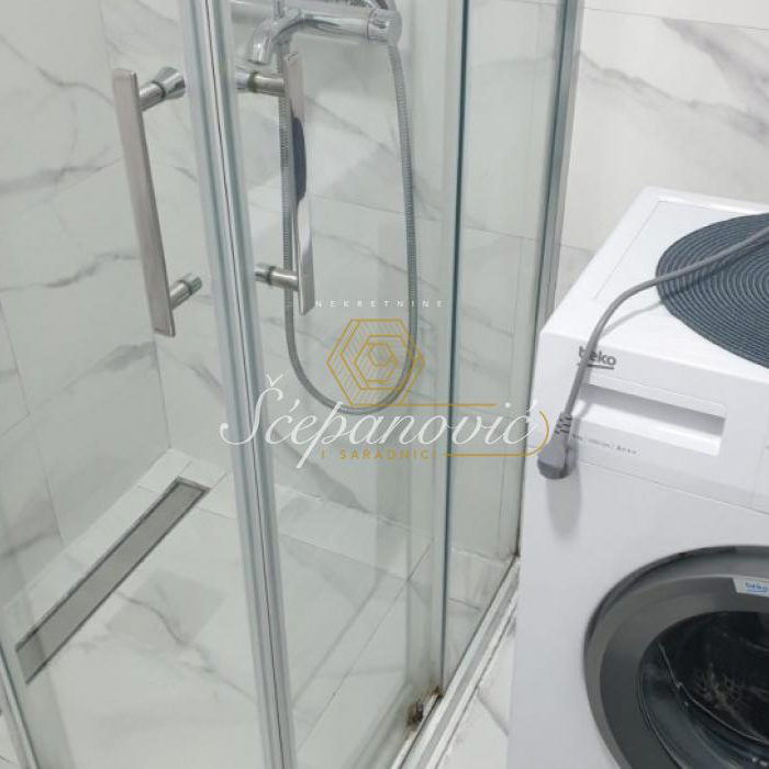 Stan Prodaja Novi Sad  24 m2