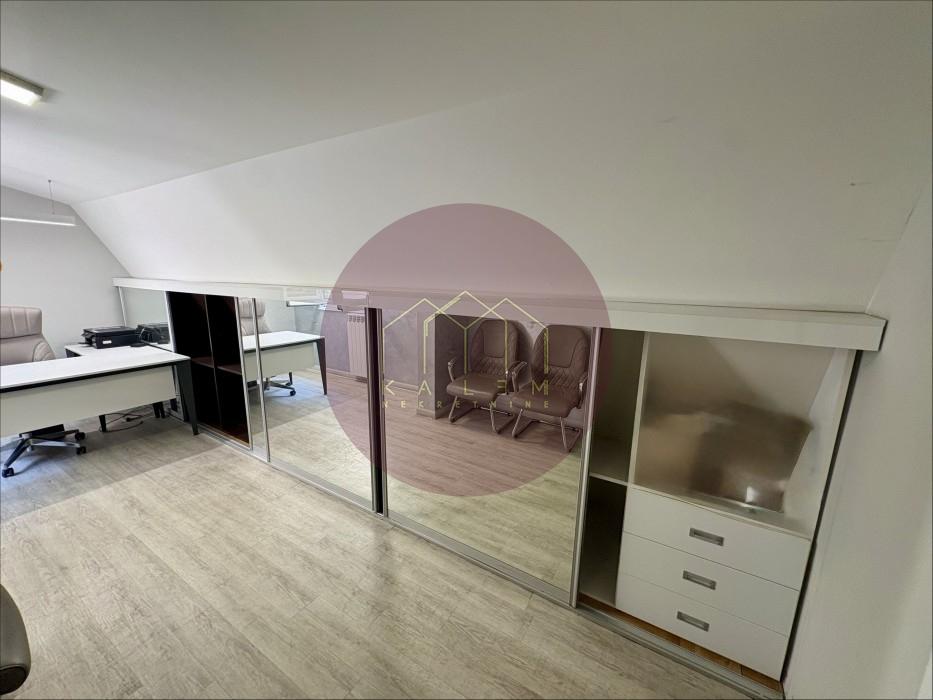 Petosoban stan na prodaju, Đeram Pijaca, Beograd, 118m², 349.000 €