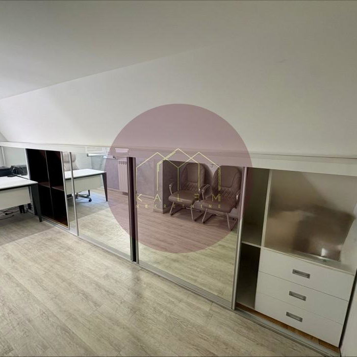 Petosoban stan na prodaju, Đeram Pijaca, Beograd, 118m², 349.000 €