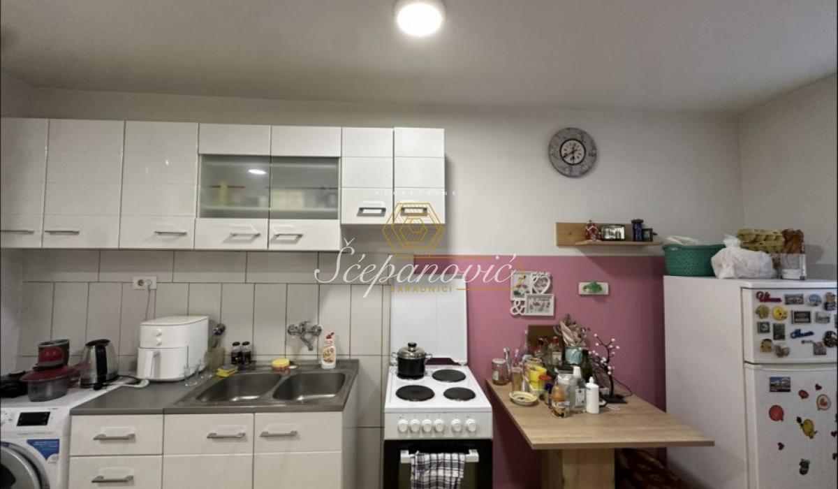 Stan Prodaja Novi Sad  39 m2