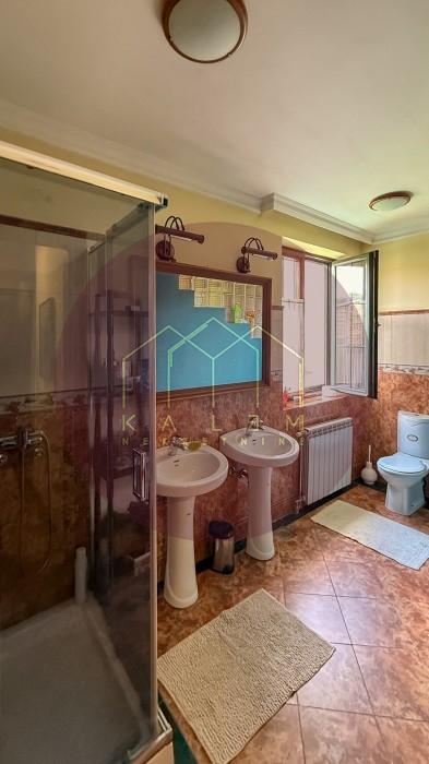 stanovi-izdavanje-beograd-8YFPwcbkZk Kuća na prodaju, FON, Beograd, 377m², 1.250.000 €