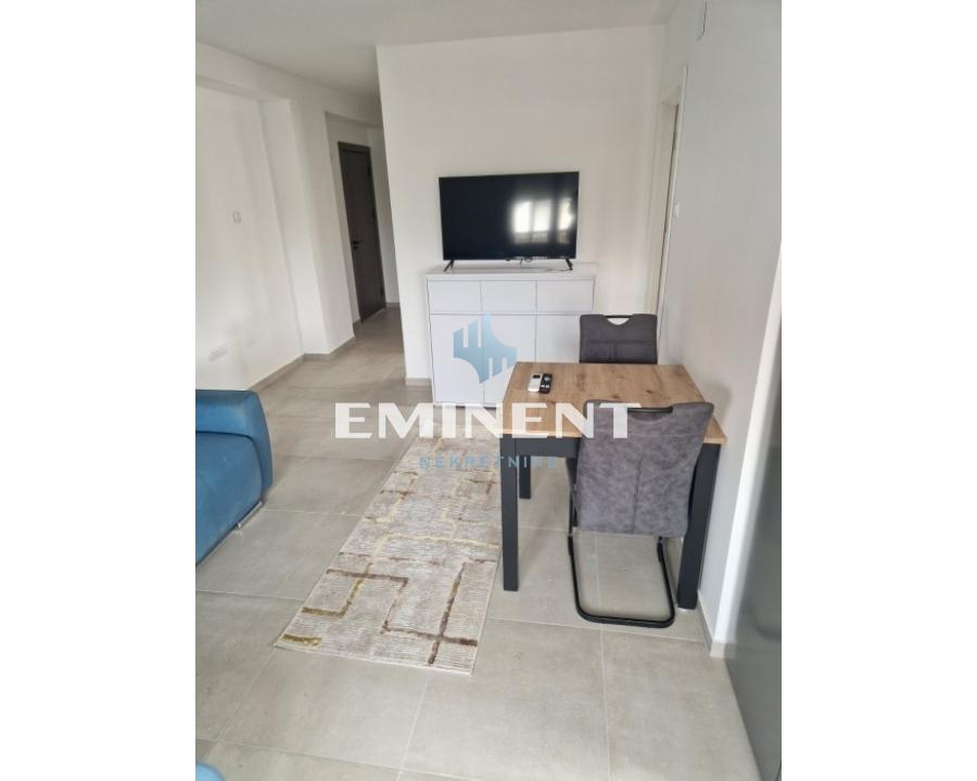 Stan Izdavanje Beograd Ledine 160 m2