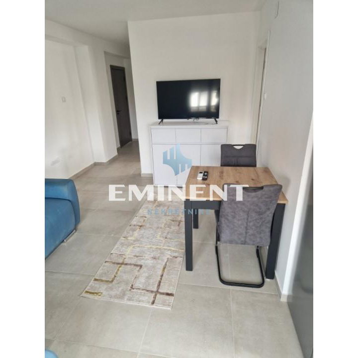 Stan Izdavanje Beograd Ledine 160 m2