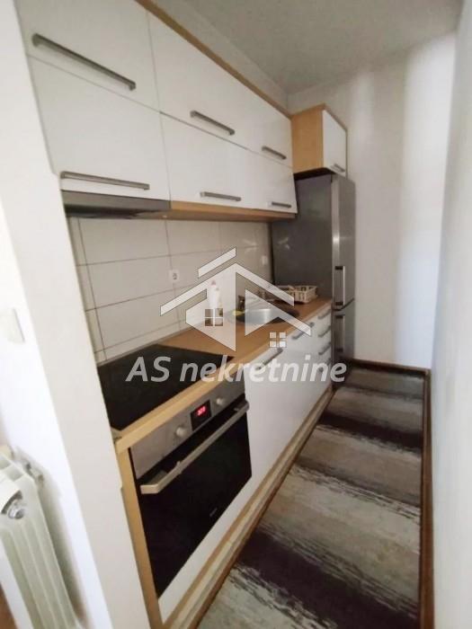 Stan Izdavanje Beograd Vukov Spomenik 59 m2