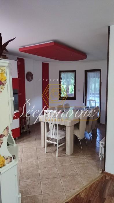 stanovi-izdavanje-beograd-MW64NB2o1g Kuća na prodaju, Ledinci, Novi Sad, 124m², 220.000 €