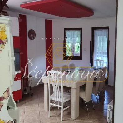 Kuća na prodaju, Ledinci, Novi Sad, 124m², 220.000 €