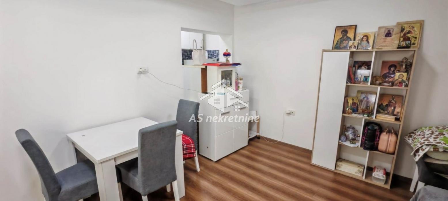 Stan Prodaja Beograd Karaburma 25 m2
