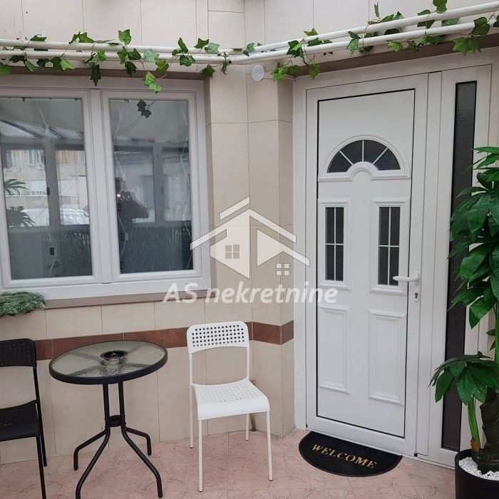 Dvosoban stan za izdavanje, Trg Republike, Beograd, 50m², 800 €/mes