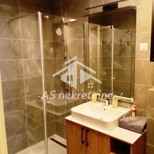 Trosoban stan za izdavanje, Blok 65, West 65, Beograd, 98m², 2.000 €/mes