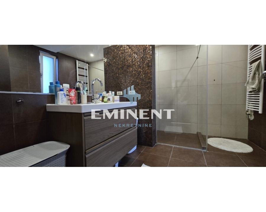 stanovi-izdavanje-beograd-UVgt5papjM Petosoban stan na prodaju, Severni Bulevar, Beograd, 196m², 399.500 €