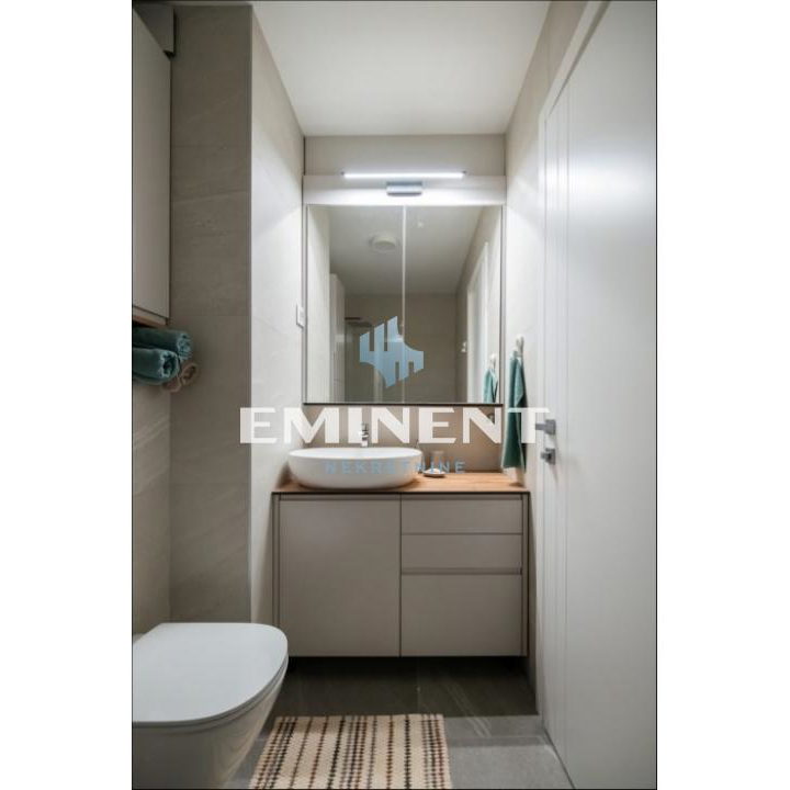 Trosoban stan za izdavanje, FON, Beograd, 116m², 2.000 €/mes