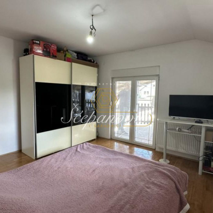 Kuća Prodaja Novi Sad  204 m2