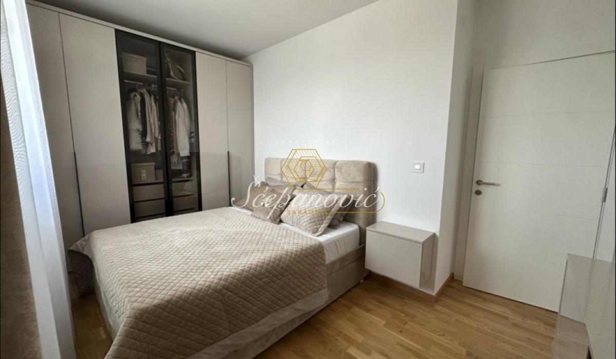 Stan Prodaja Novi Sad  127 m2
