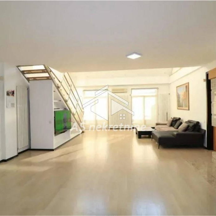 Stan Izdavanje Beograd 27. Marta 222 m2
