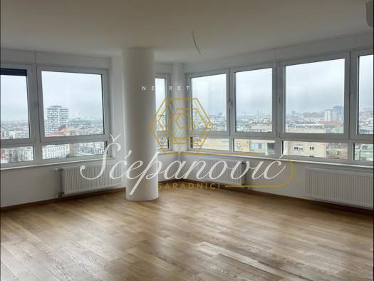 Stan Izdavanje Novi Sad  108 m2