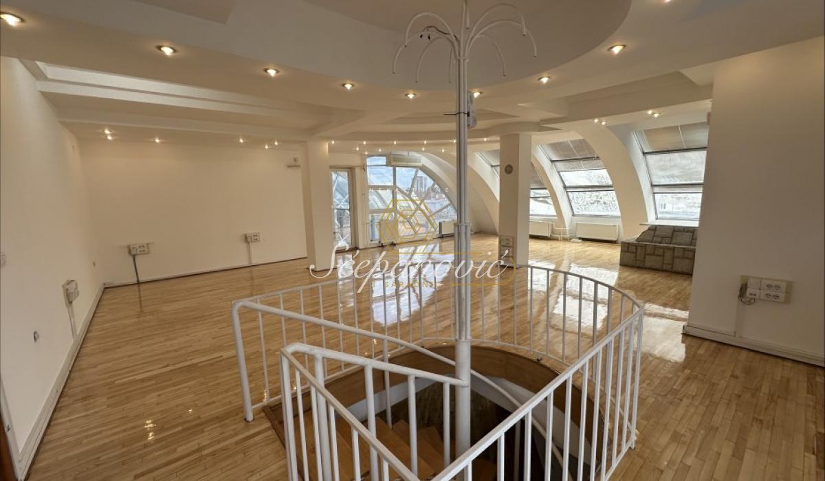 stanovi-izdavanje-beograd-iFvjFOmS3F Stan Prodaja Novi Sad 238 m2