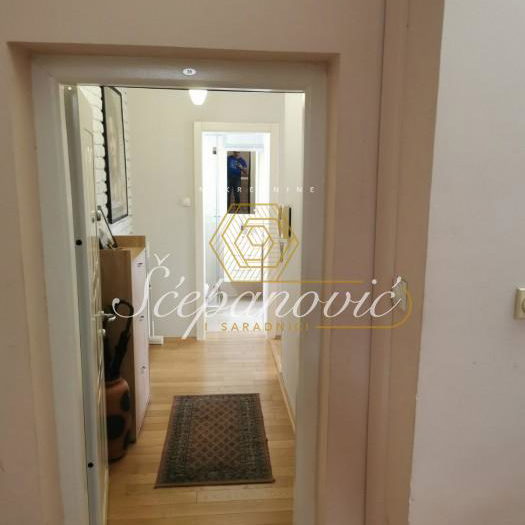 Dvosoban stan na prodaju, Grbavica, Novi Sad, 77m², 231.000 €
