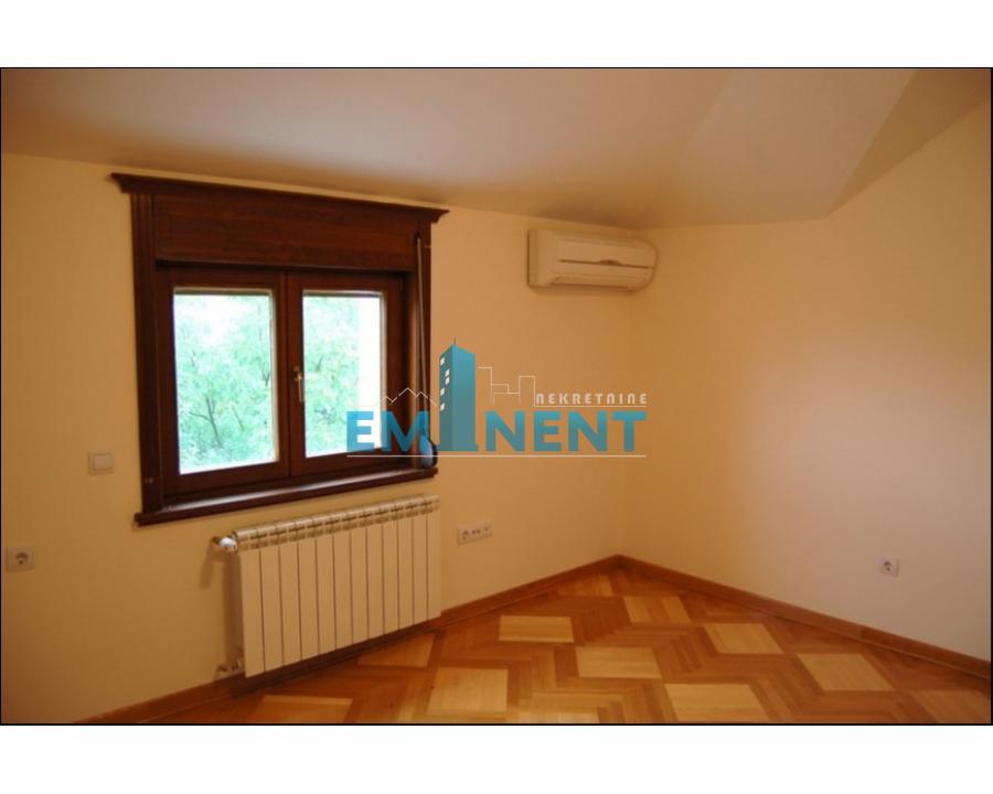 stanovi-izdavanje-beograd-lGP4v3EOGV Višesoban stan za izdavanje, Dedinje, Beograd, 300m², 2.500 €/mes