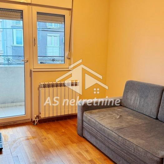 Stan Izdavanje Beograd Lekino Brdo 67 m2