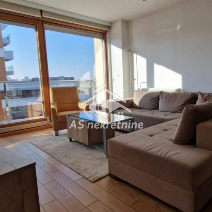 Stan Izdavanje Beograd  67 m2