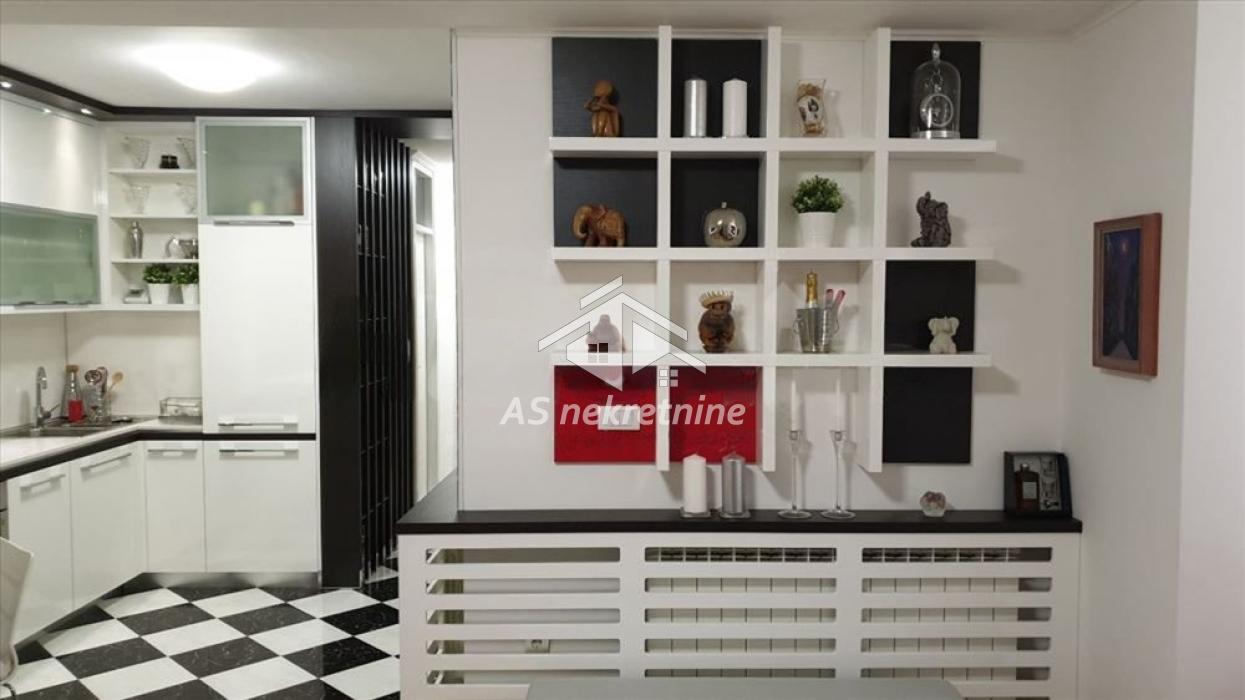 Stan Izdavanje Beograd Hram Svetog Save 60 m2