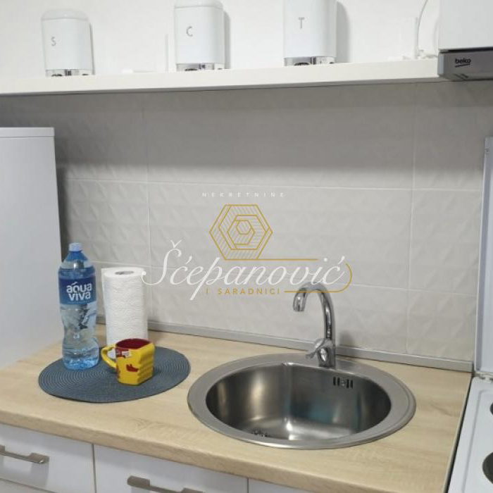 Stan Prodaja Novi Sad  24 m2