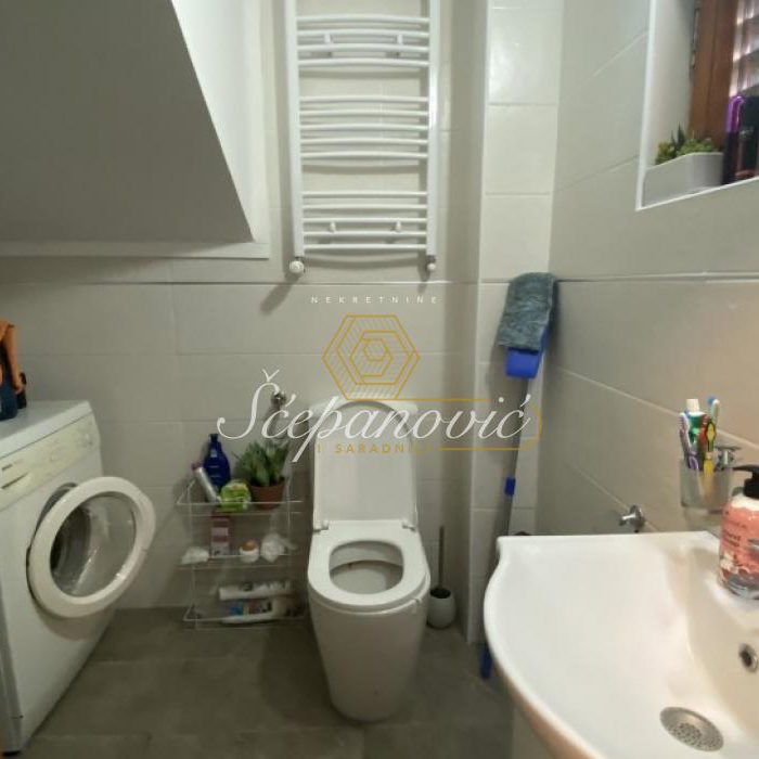 Kuća na prodaju, Čerević, Beočin, 102m², 265.000 €
