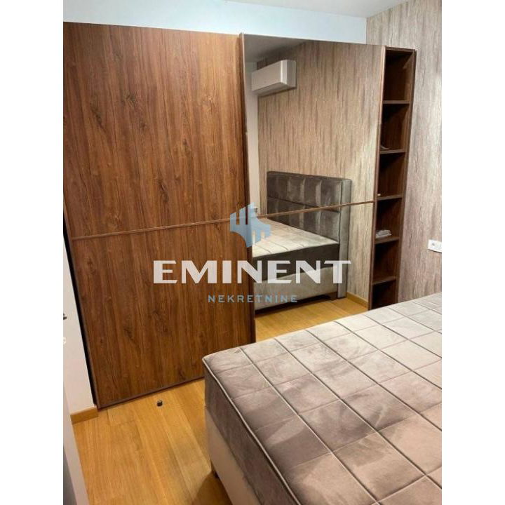 Stan Izdavanje Beograd Blok 65 45 m2