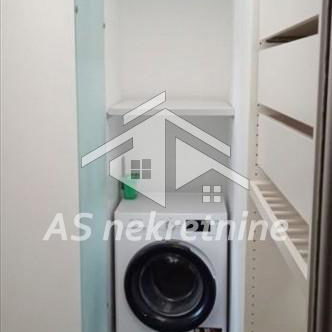 Dvosoban stan za izdavanje, Skupština, Beograd, 67m², 1.080 €/mes