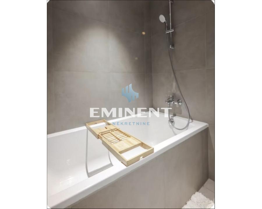 stanovi-izdavanje-beograd-xWkWTP2suh Trosoban stan za izdavanje, Beograd na Vodi, Beograd, 80m², 2.000 €/mes