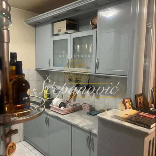 Trosoban stan na prodaju, Grbavica, Novi Sad, 91m², 240.000 €