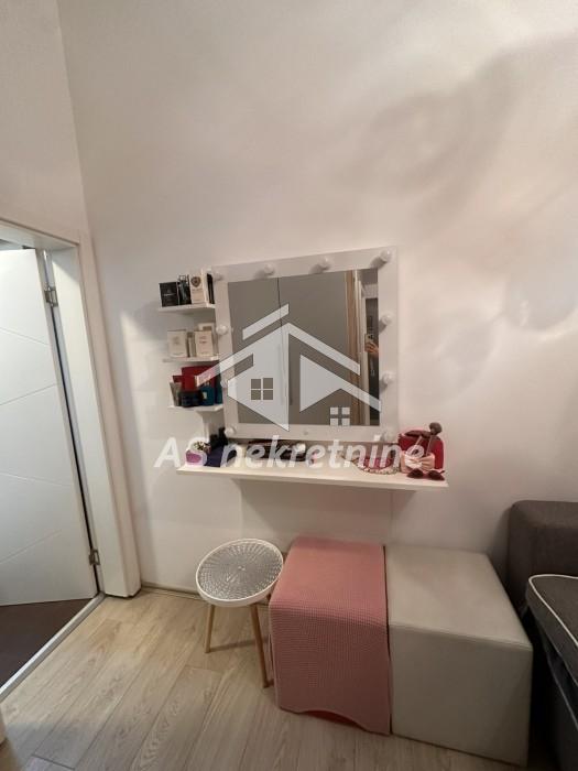 Trosoban stan za izdavanje, Bogoslovija, Beograd, 80m², 900 €/mes