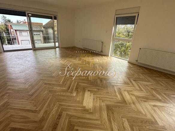 Stan Prodaja Novi Sad  101 m2