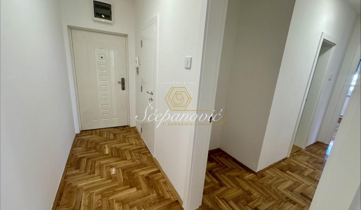 Stan Prodaja Novi Sad Stan Prodaja Novi Sad Bulevar Patrijarha Pavla 66 m2