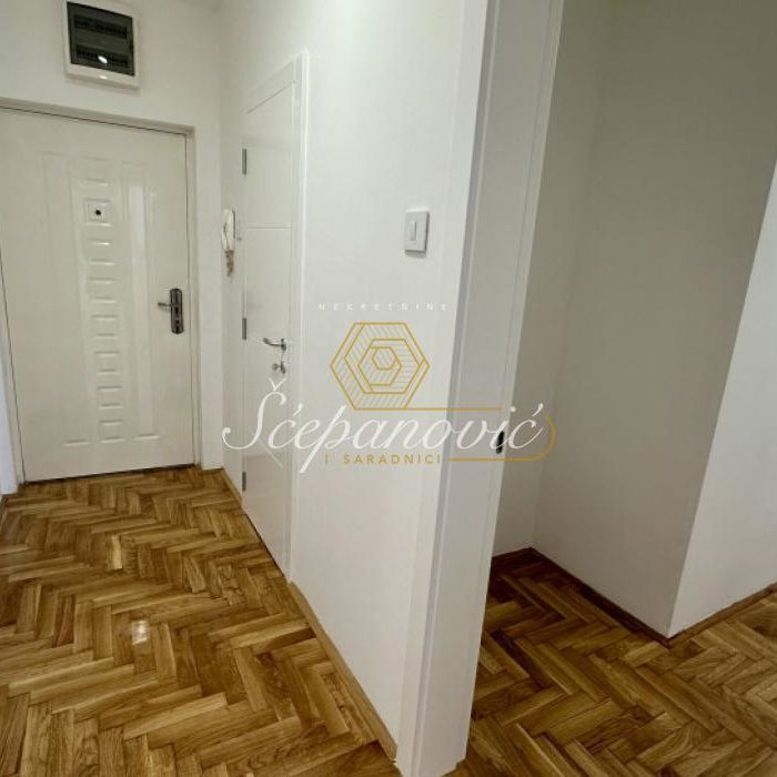 Stan Prodaja Novi Sad Bulevar Patrijarha Pavla 66 m2