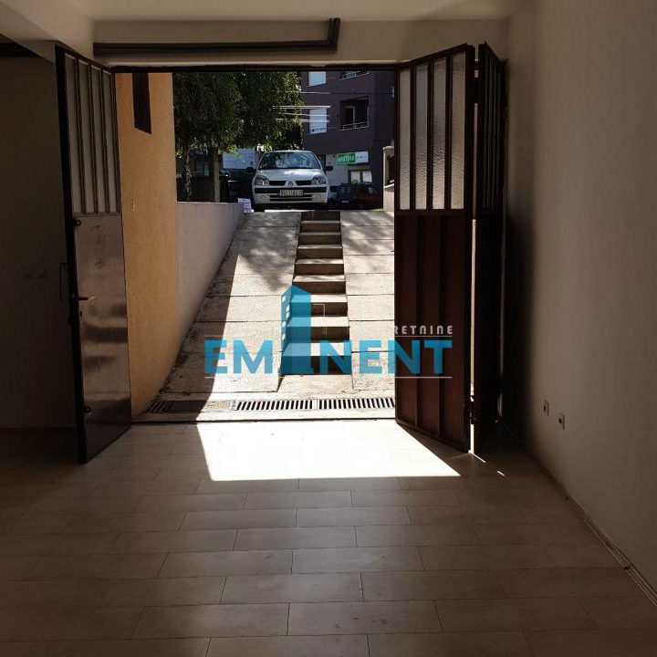 Lokal Izdavanje Beograd Altina 100 m2