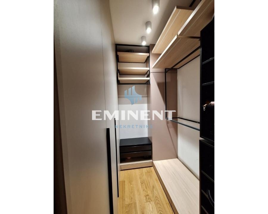 Trosoban stan na prodaju, Blok 65, Beograd, 75m², 370.000 €