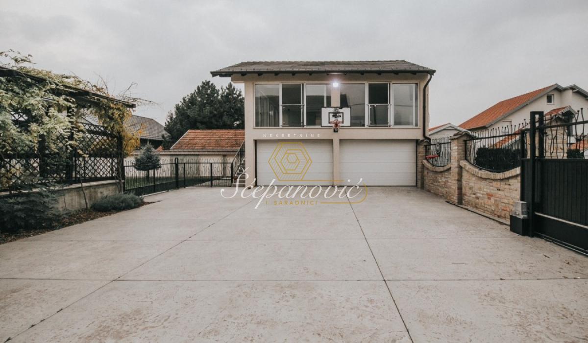 Kuća na prodaju, Adice, Novi Sad, 370m², 1.100.000 €