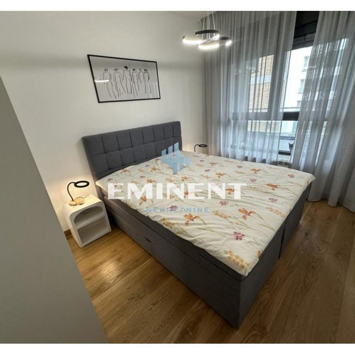 Stan Izdavanje Beograd FON 48 m2