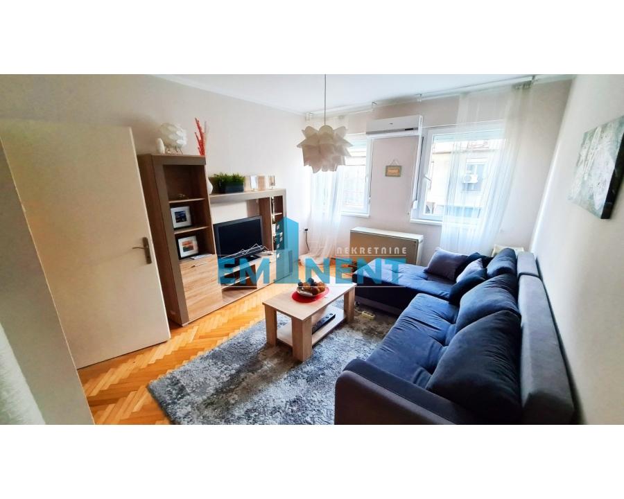 Dvosoban stan za izdavanje, Palata Pravde, Beograd, 55m², 800 €/mes