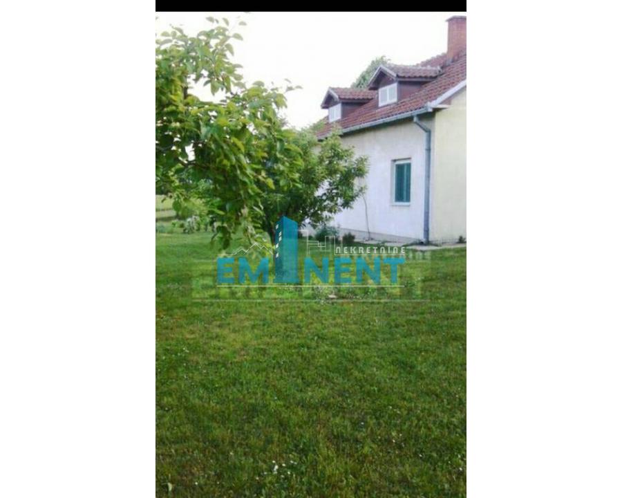 Kuća na prodaju, Stojnik, Aranđelovac, 250m², 105.000 €