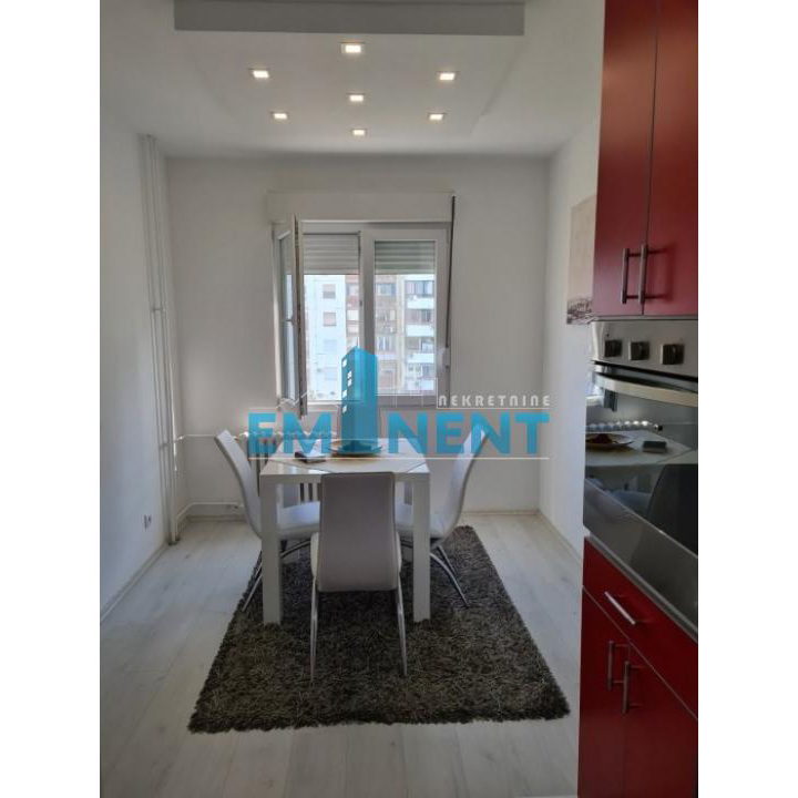 Stan Izdavanje Beograd Blok 61 50 m2
